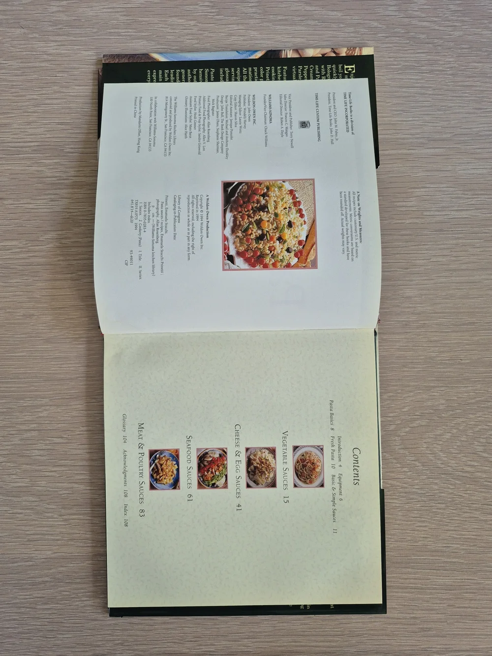 Williams Sonoma Pasta Sauces Cookbook - Hardcover
